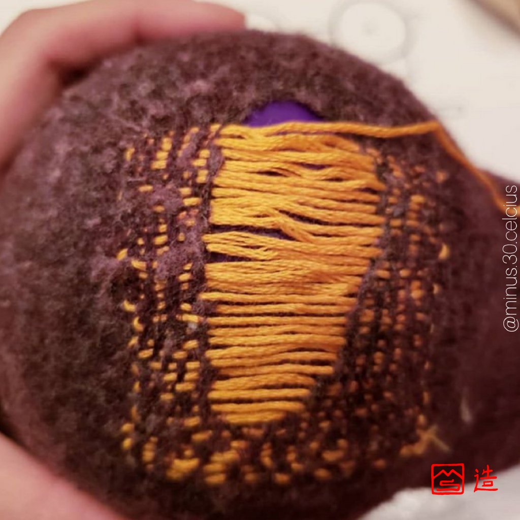 MSmthng's tweet photo. Must-add to your beginner's ABC of fixing:
Darning your socks!
The average person throws away 15 socks per year. Stop that waste and #fix that broken sock!
Here's a #tutorial for getting started on it:
https://t.co/uHHdJW37RT
#sockdarning #repairdontthrow https://t.co/pzfOkEUyar
