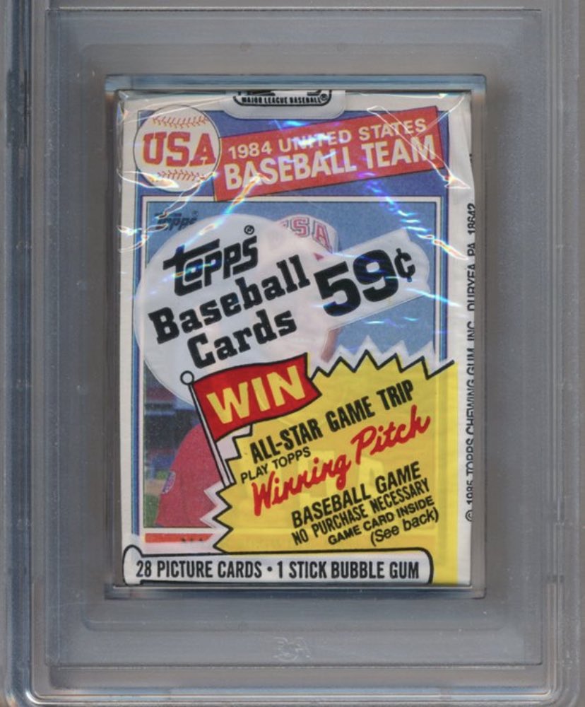 baseballcardDoc's tweet photo. 1985 Topps cello pack hit! ⚾️⚾️⚾️ #markmcgwire #1985topps #topps #cellopack #bigmac #baseballcard #baseballcards #baseballcarddoc #baseballcardmovie #jackofalltrades #teamUSA @TeamUSA https://t.co/3xnpx978rU