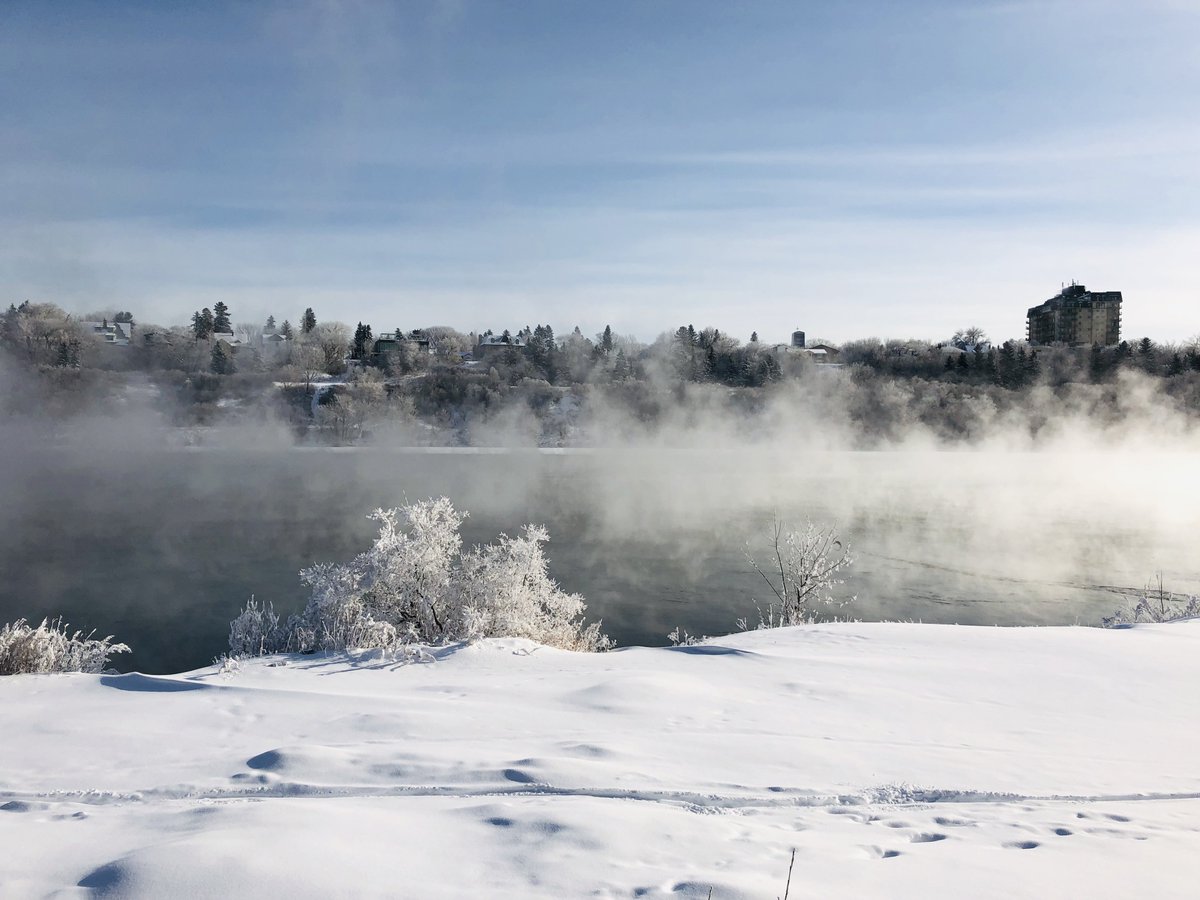 paulbrandt's tweet photo. #saskatoon was the COLDEST PLACE ON EARTH yesterday... we're still ready to play for you guys at @SaskTelCtr tonight! #TheJourneyTour #PolarVortex #YXE @VisitSaskatoon @cityofsaskatoon @Saskatchewan https://t.co/tMadnUldCS