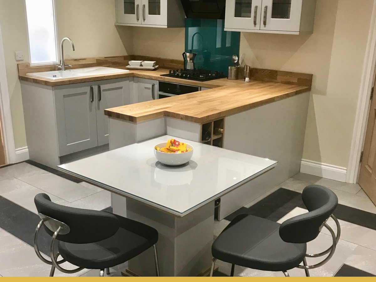 Small space? Need a dining area? Get a nice tidy look by integrating a matching table into the kitchen. 

Need more inspiration? Speak to one of our designers at one of our showrooms 👍 #Sunderland #Berwick #Newcastle