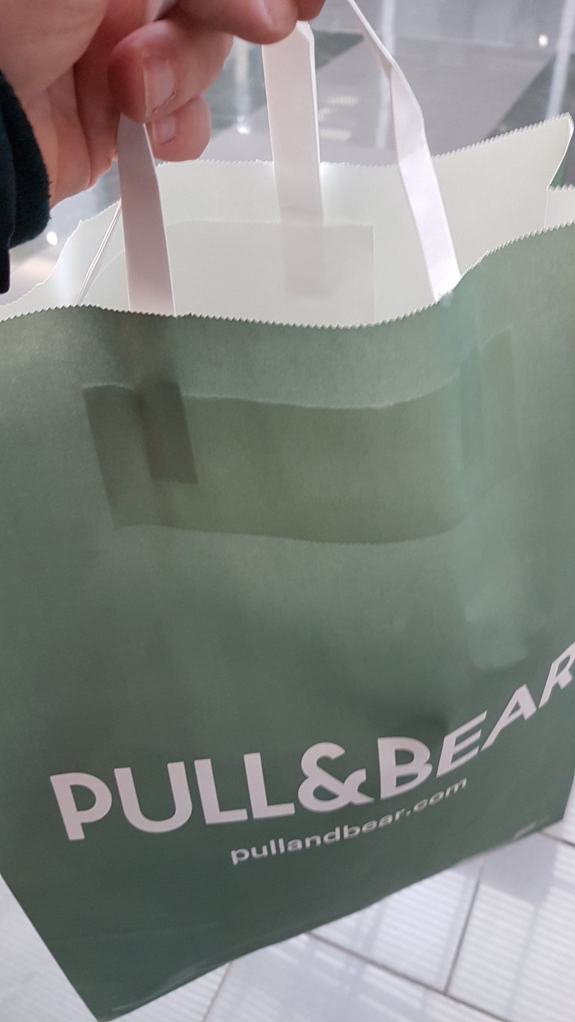 sudadera playstation pull and bear