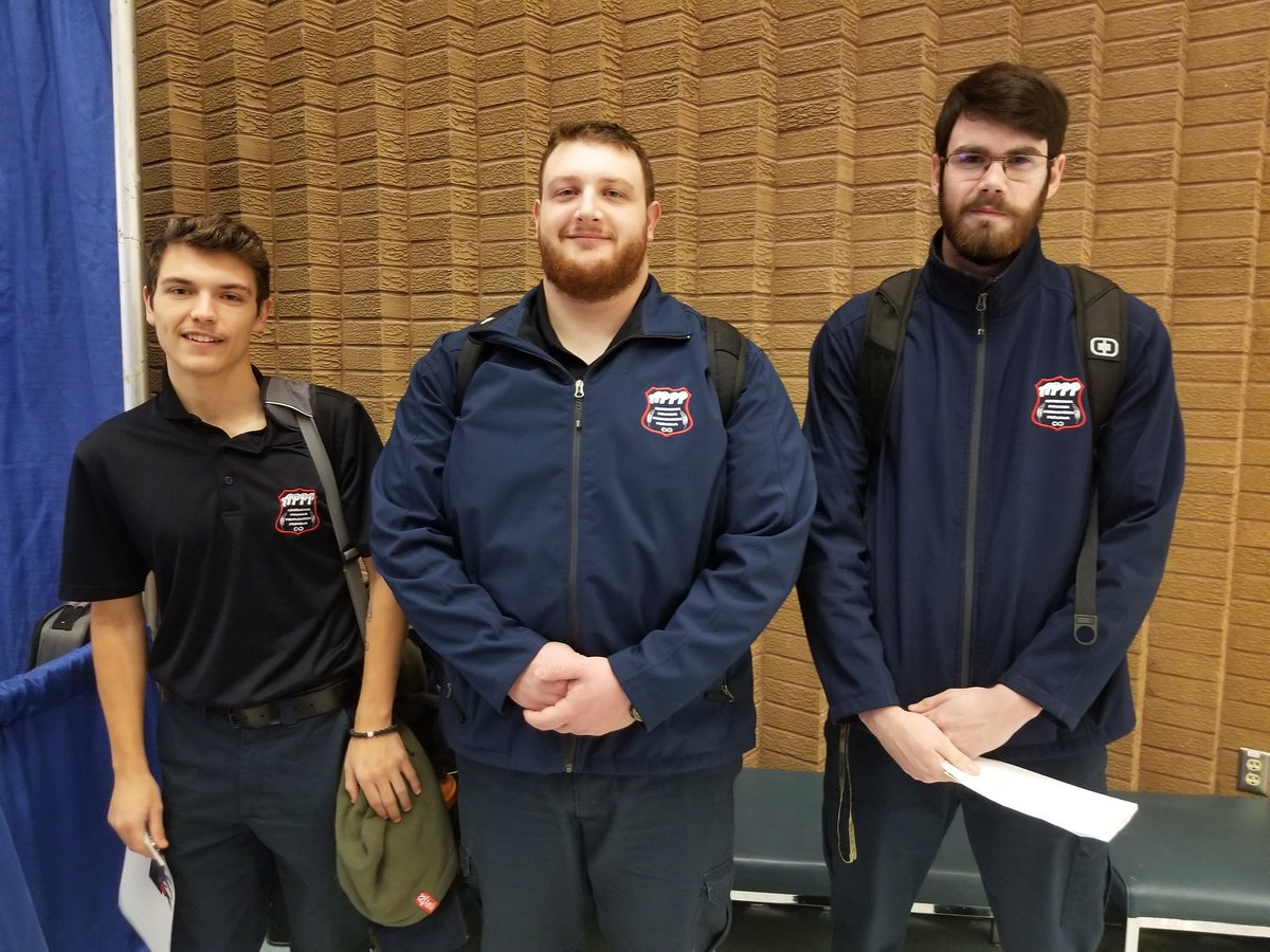 reginapolice's tweet photo. Students from @SaskPolytech Aboriginal Policing Prep Program stopped by to say hello! 👋 #careerfair https://t.co/0hP6ANOTP3
