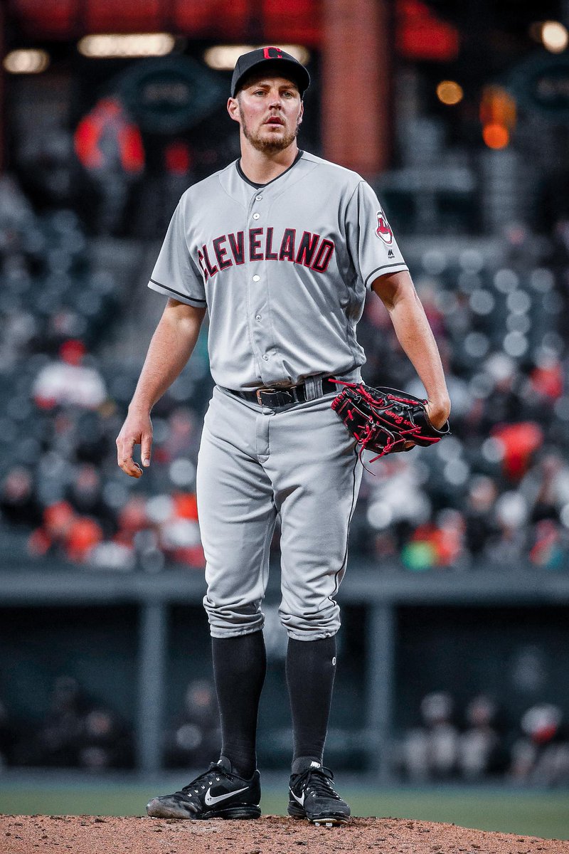 indians gray jersey