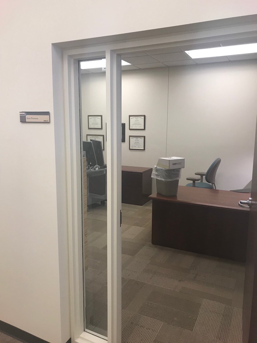 PapaHolz's tweet photo. Anyone know what happened to Mr Peterson? #XFed #shouldIworry https://t.co/T7tCHpqHmv