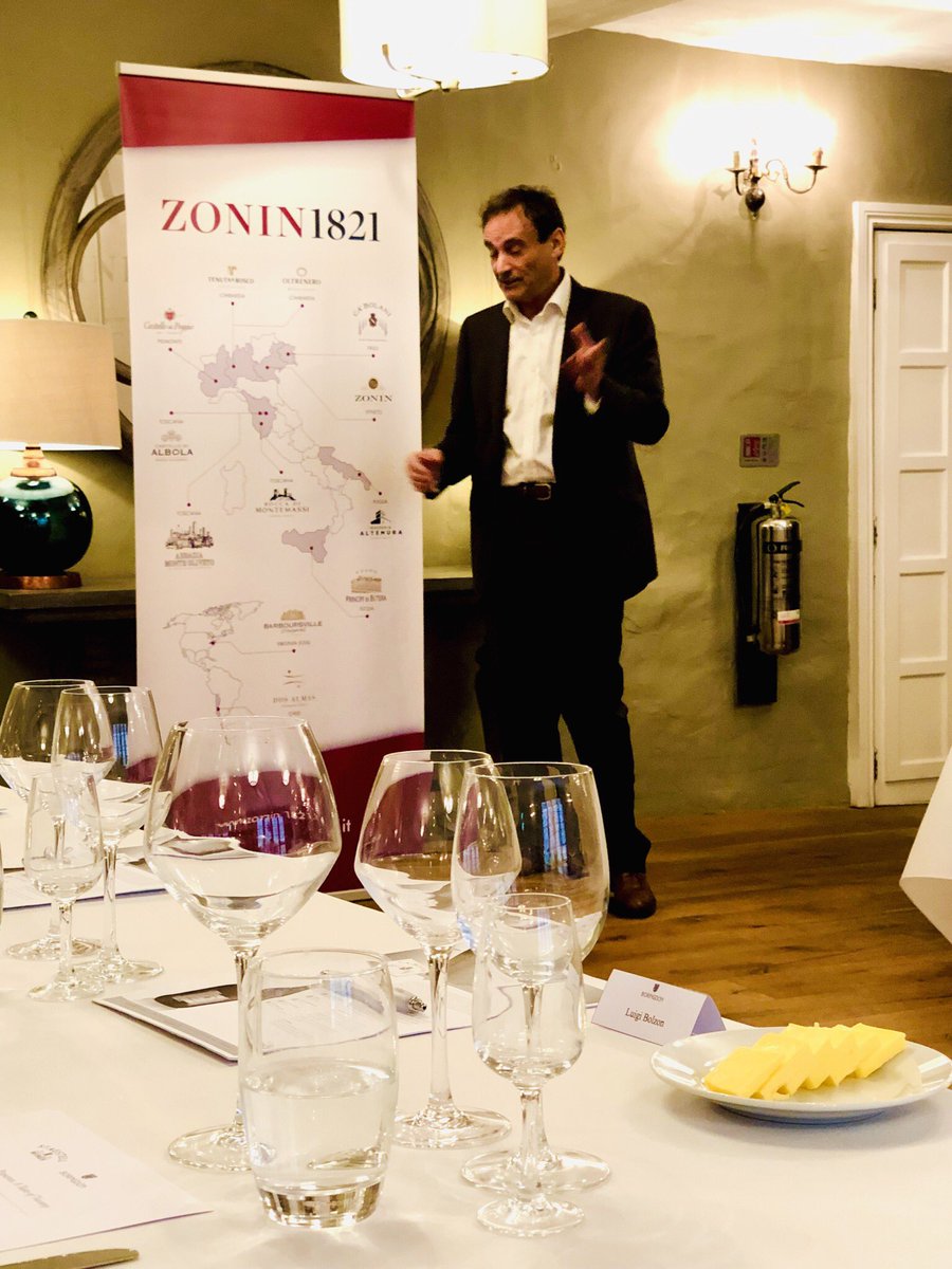 stevengpage's tweet photo. Thank you @staustellwines @SABrewerySales for an amazing working lunch with @ZoninWinesUK https://t.co/jEOOluAWLh