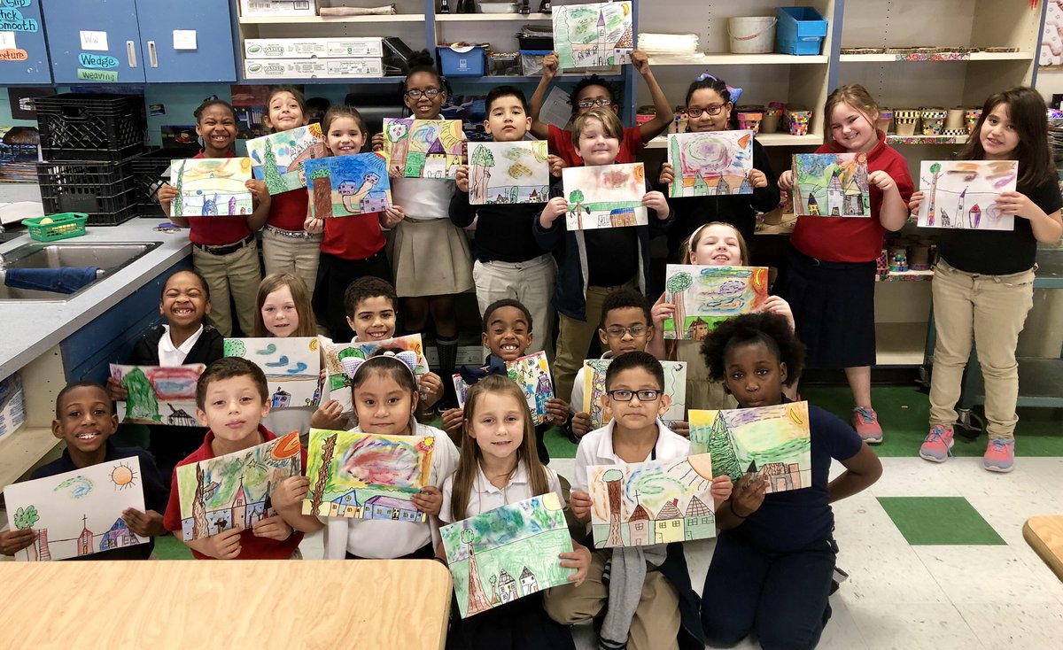 dewestudio's tweet image. Just had a SUPER fun morning teaching these young art stars!!! @MSCArtsAlliance #TAPprogram #togetherweARTbetter