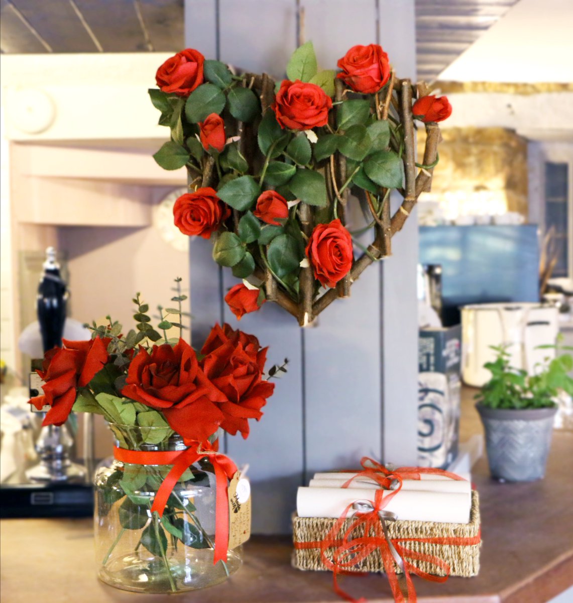 Head to our Website to see our Valentines Menu for 2019!

thekitchenfarnborough.co.uk/our-menus/

Sharing Platter of Nibbles for 2 Anyone? Give us a Call today and Book your table! 

01295690615

#valentines2019 #romanticmealfor2 #bestintheshire #oxfordshire #thekitchen