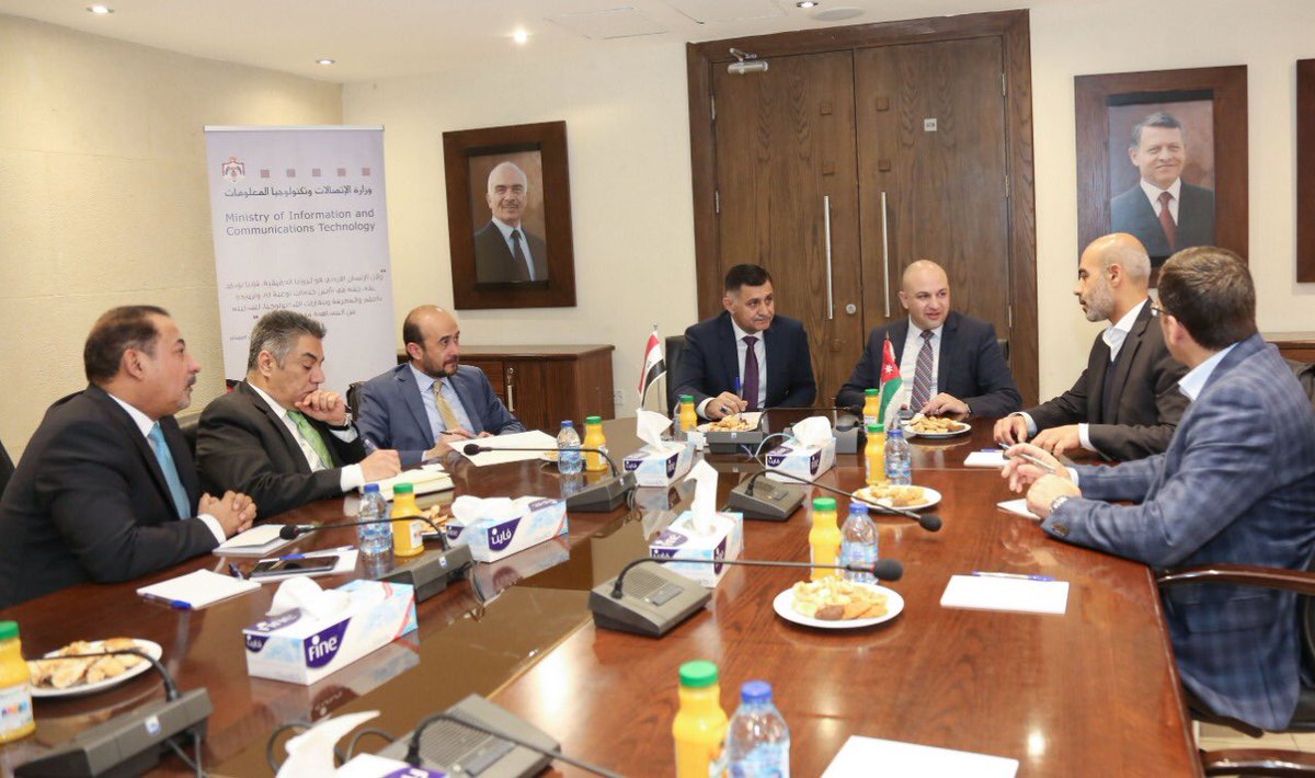 وزير الاتصالات وتكنولوجيا المعلومات المهندس مثنى غرايبة ووزير الاتصالات العراقي الدكتور  نعيم الربيعي خلال اجتماعهم مع الرئيس التنفيذي لشركة زين الاردنية وعرض الفرص الاستثمارية والتجربة الاردنية في مجال الاتصالات وخدمات الإنترنت