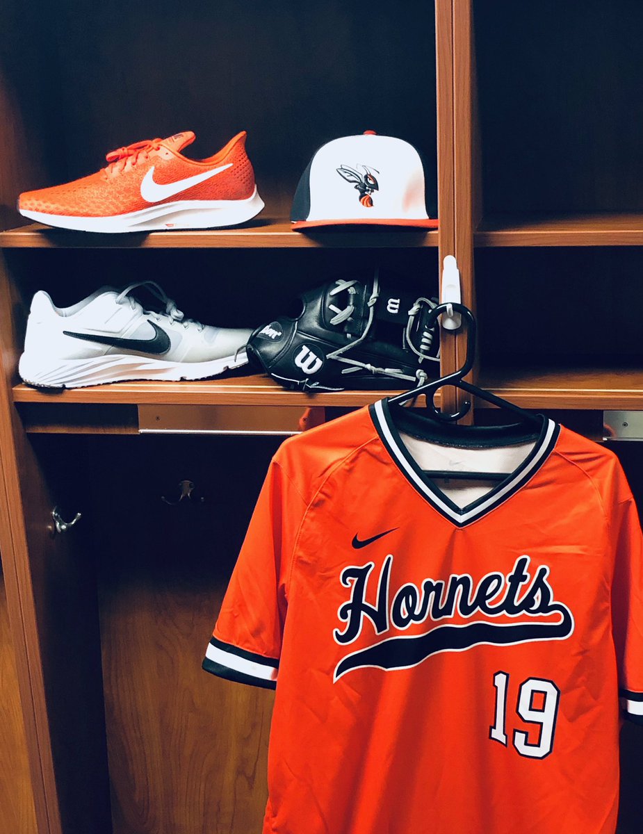 nike college baseball uniforms