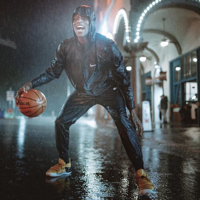 Pure joy 🙌🏼 <a href="/everettosborne/">Everett Osborne</a> @nikelosangeles <a href="/nikebasketball/">Nike Basketball</a> @wilsonbasketball @sluagency