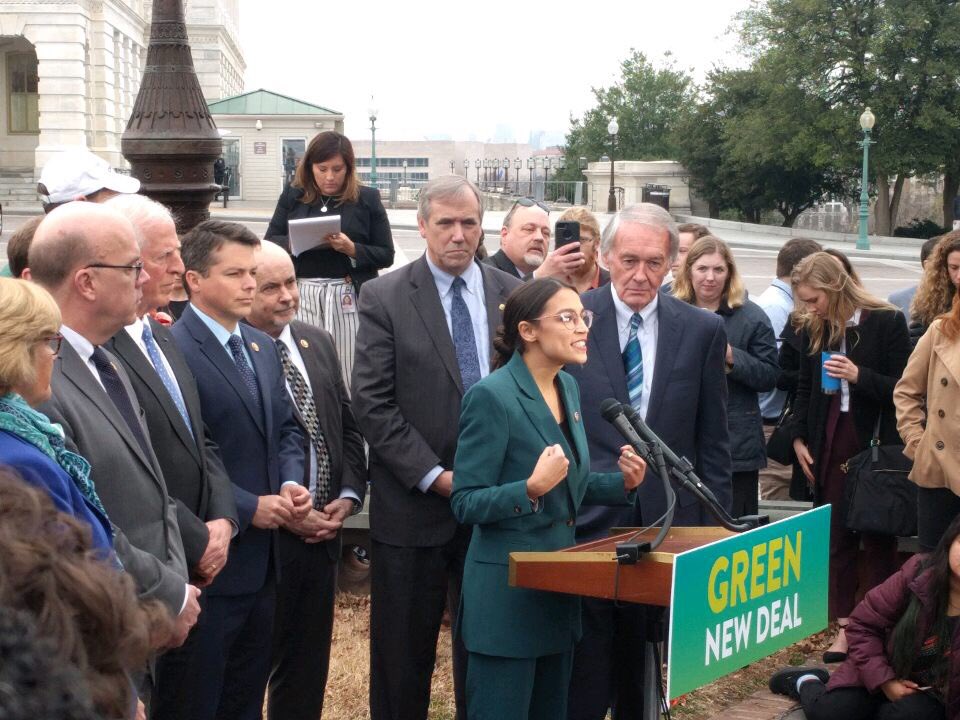 Sunrise Movement 🌅 tweet media