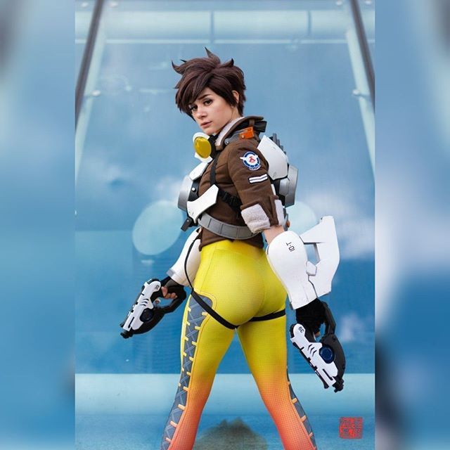 Tracer - Overwatch - AnimeComics