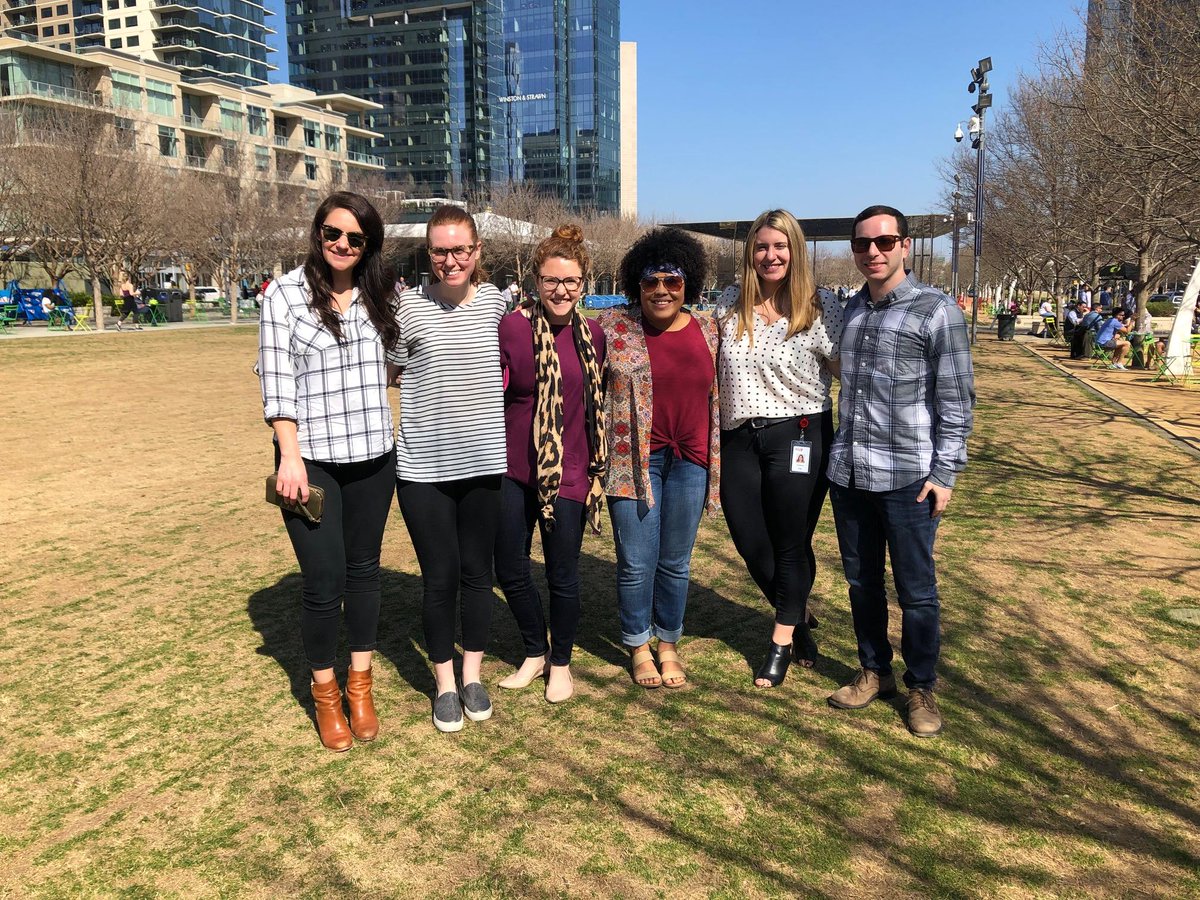 🌳 Dallas colleagues showing us how they flex at Ketchum during a warm, 79-degree 🌞 office outing at Klyde Warren Park. #WorkplaceFlexibility #HowIFlexatKetchum #AgencyLife