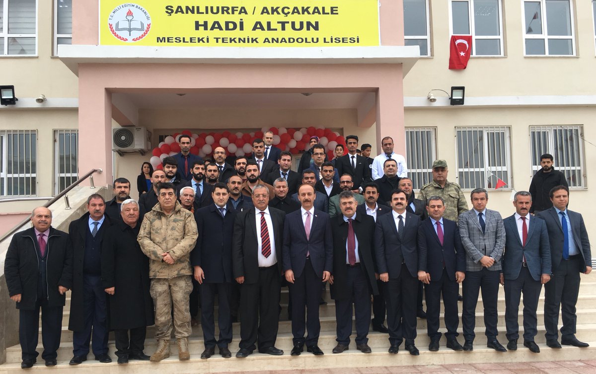 Güzel okullarımızda öğrencilerimizi geleceğe hazırlıyoruz

 #eğitimdedirilişakçakale