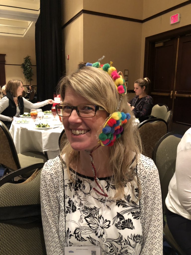 @MsLuxton modeling her wearable tech @childengineer #vcec19 #noisecancellingheadphones #kindof