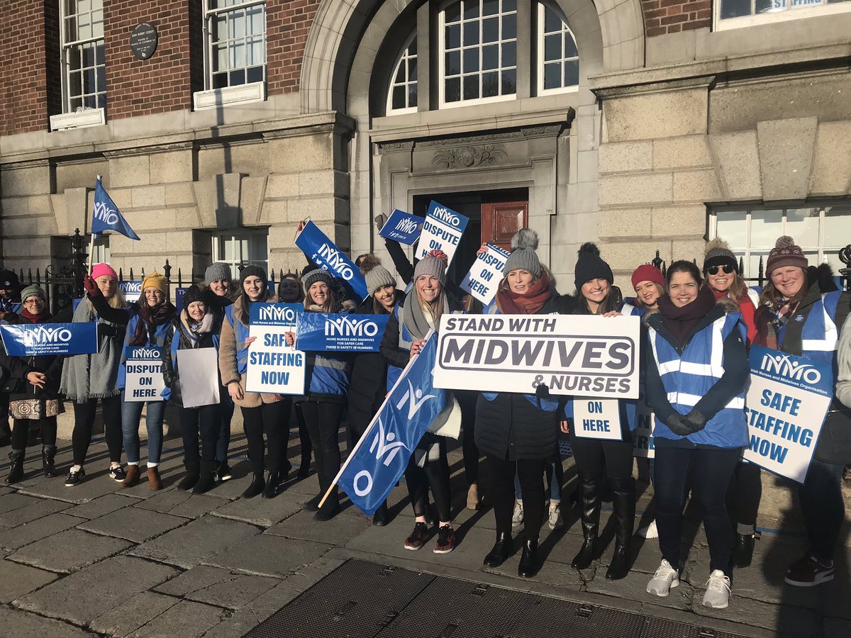 A huge thanks to our Nurses and Midwives at the National Maternity Hospital who came off the picket to help with an emergency in theatre #NMH @helpinghollesst you saved a life today. #StandWithMidwives #StandWithNurses @INMO_IRL