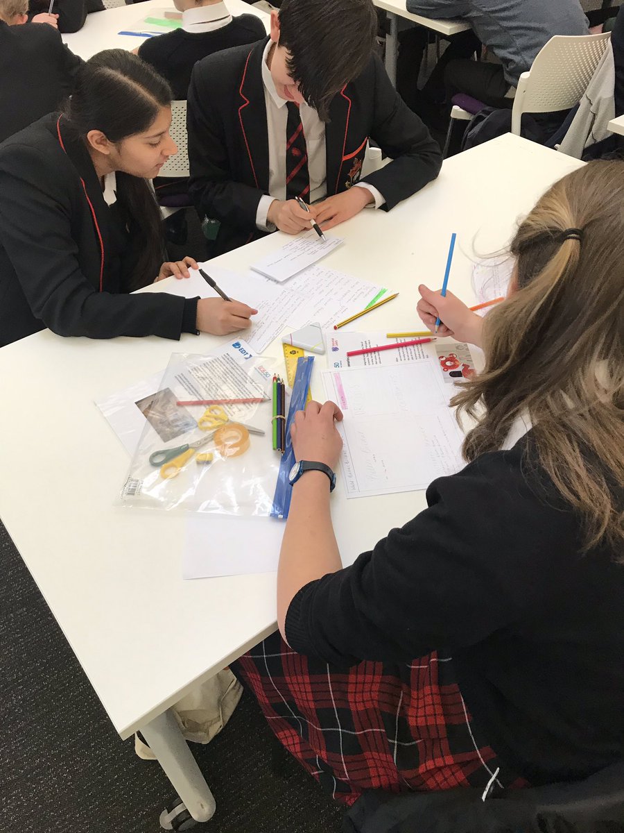 LCComputing's tweet image. Some of our year 10s enjoying their day at #digitalexplorers sponsored by @TCS looking at crypto currency, IOT &amp;amp; AI.