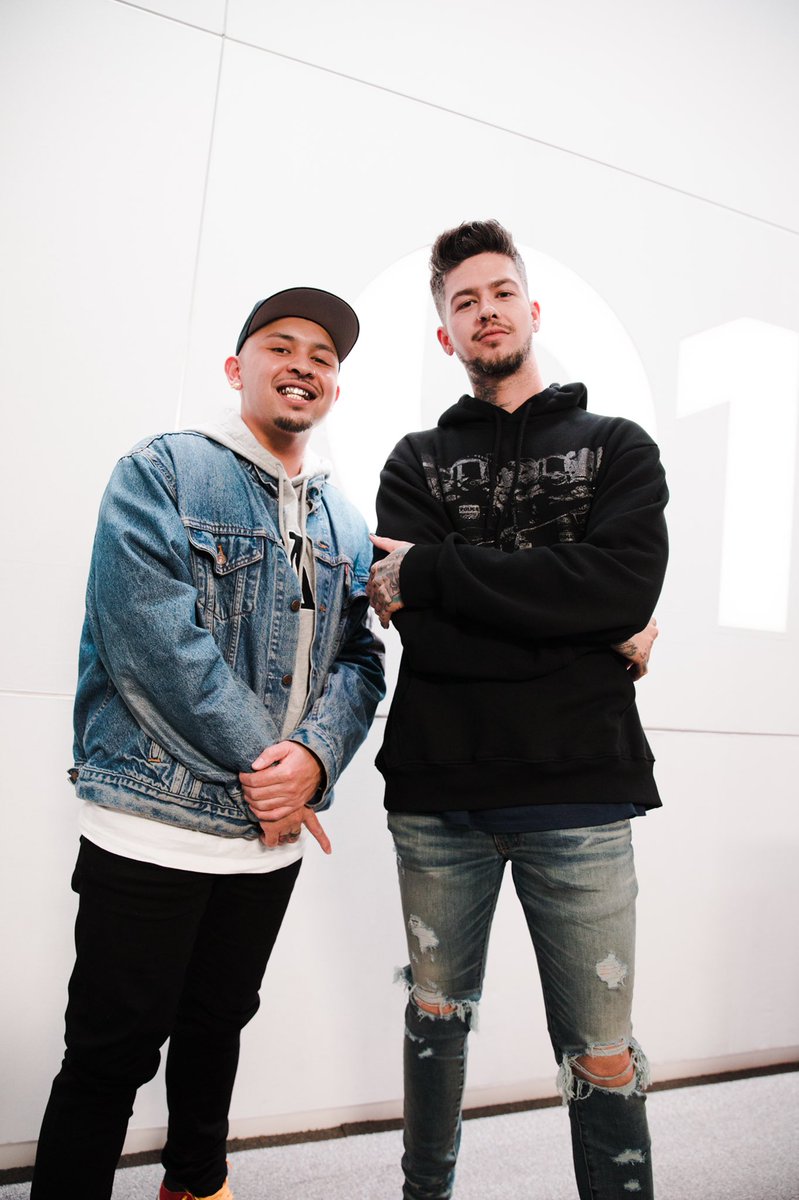 I’m on <a href="/Beats1/">Beats 1</a> with my dawg <a href="/travismills/">holytravis</a>! 
Open <a href="/AppleMusic/">Apple Music</a>, tap radio and press play now! Yee! 
Listen: Apple.co/travislive