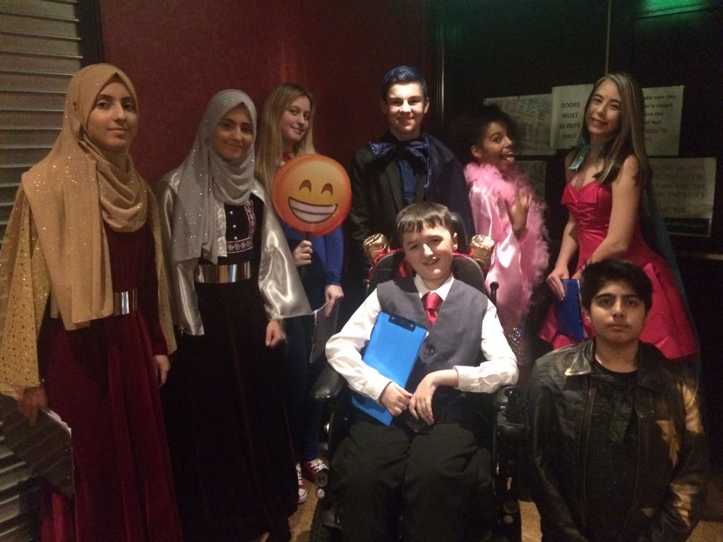 Child_Leeds's tweet image. Some of my personal favourite pics from tonight’s - The Dynamics, the tech team &amp;amp; Tom’s amazing balloon models. thank you everyone! #ChildFriendlyLeedsAwards @Tom_Tricks @CityVarieties