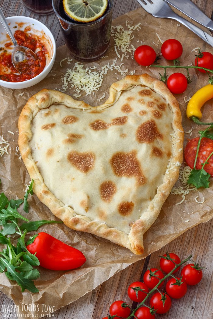 HappyFoodsTube's tweet image. Heart Shaped Pizza Pocket
happyfoodstube.com/heart-shaped-p…

#pizzapockets #pizza #valentinesday #happyfoodstube #calzone #foodblog