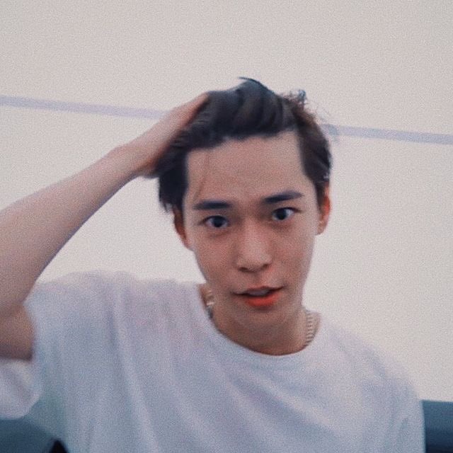 kpopbfgfpics's tweet photo. doyoung 🌻 nct https://t.co/hdHaBrzoUM