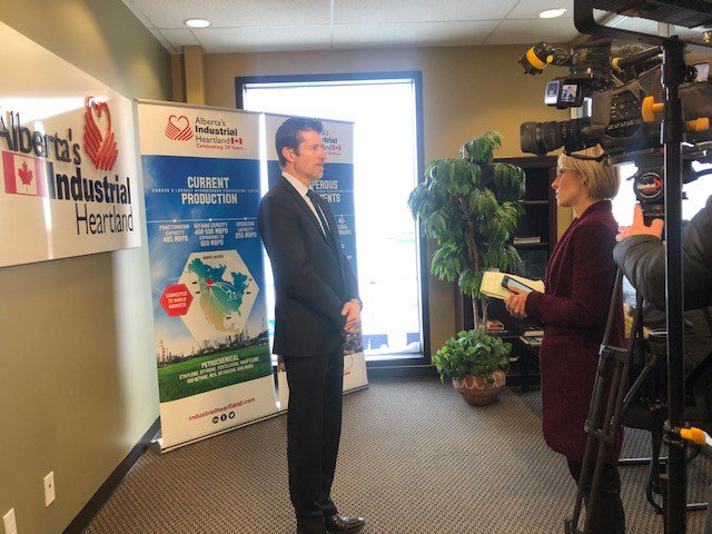 “One of the nice things about the petrochemicals sector is that it's counter-cyclical to the commodity production of oil and gas resources," says Mark Plamondon, Executive Director, chatting today with @kendraslugoski. #abenergy #petrochemicals #investment #industrialheartland