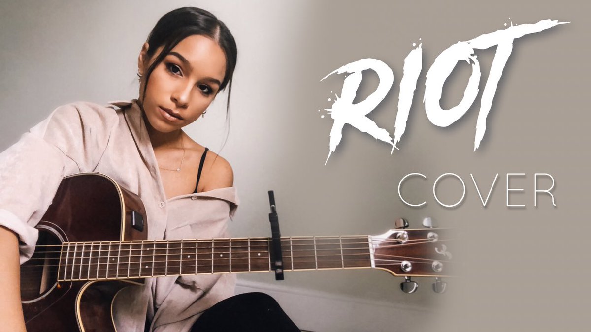 thaliafalcon's tweet photo. Riot by @summerwalker 🥀 https://t.co/H4MMjksKOM https://t.co/xnNIQf4p09