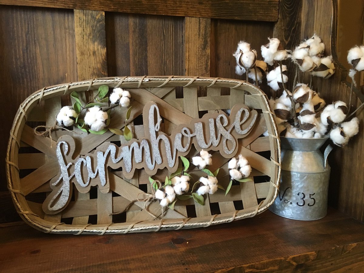 Farmhouse Tobacco Basket!!  #homedecor #farmhousesign #galvanizeddecor #basketdecor #farmhousedecor etsy.me/2SBbJZ8