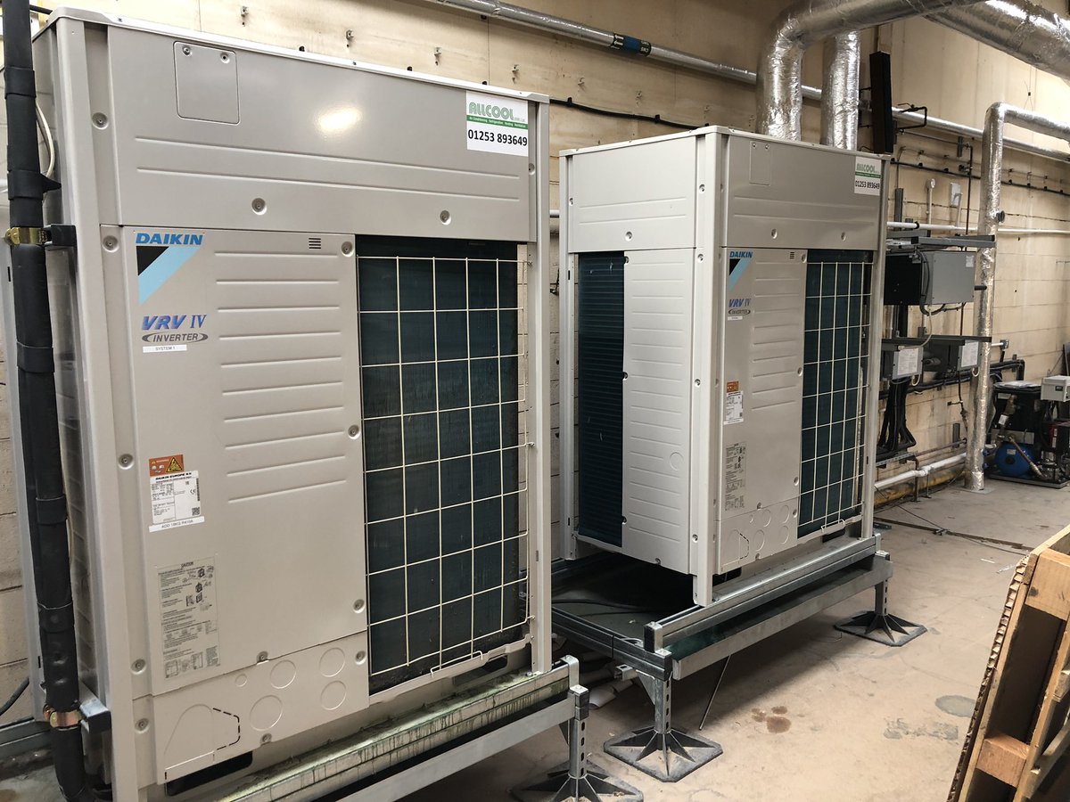 Phase 3 handed over at Evans Vanodine. Daikin VRF heat recovery systems installed throughout the refurbished and new offices and labs. <a href="/allcoolnw1/">Allcoolnw</a> <a href="/evansvanodine/">Evans Vanodine</a> <a href="/Daikinuk/">Daikin UK</a>