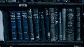 EnticinglyAcute's tweet image. ❇ Interaction Call! ❇

♡ for a gif starter with a few sentences. 

↻ for either a full starter (numerous tweets) or a DM to plot between characters. I will of course provide the starter.