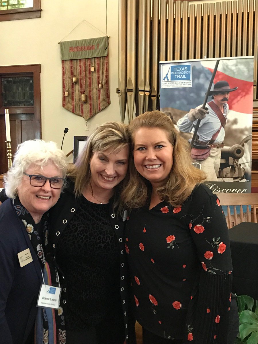 Our very own, Anne Marie Scharrer, was honored to speak on a panel at the #TexasIndependenceTrail Region #TexianRally on #socialmedia and future trends. Not to mention, she got to eat lunch with <a href="/ChetTripper/">Chet Garner | The Daytripper</a>. #MightyArsenal #TravelTexas #adagency