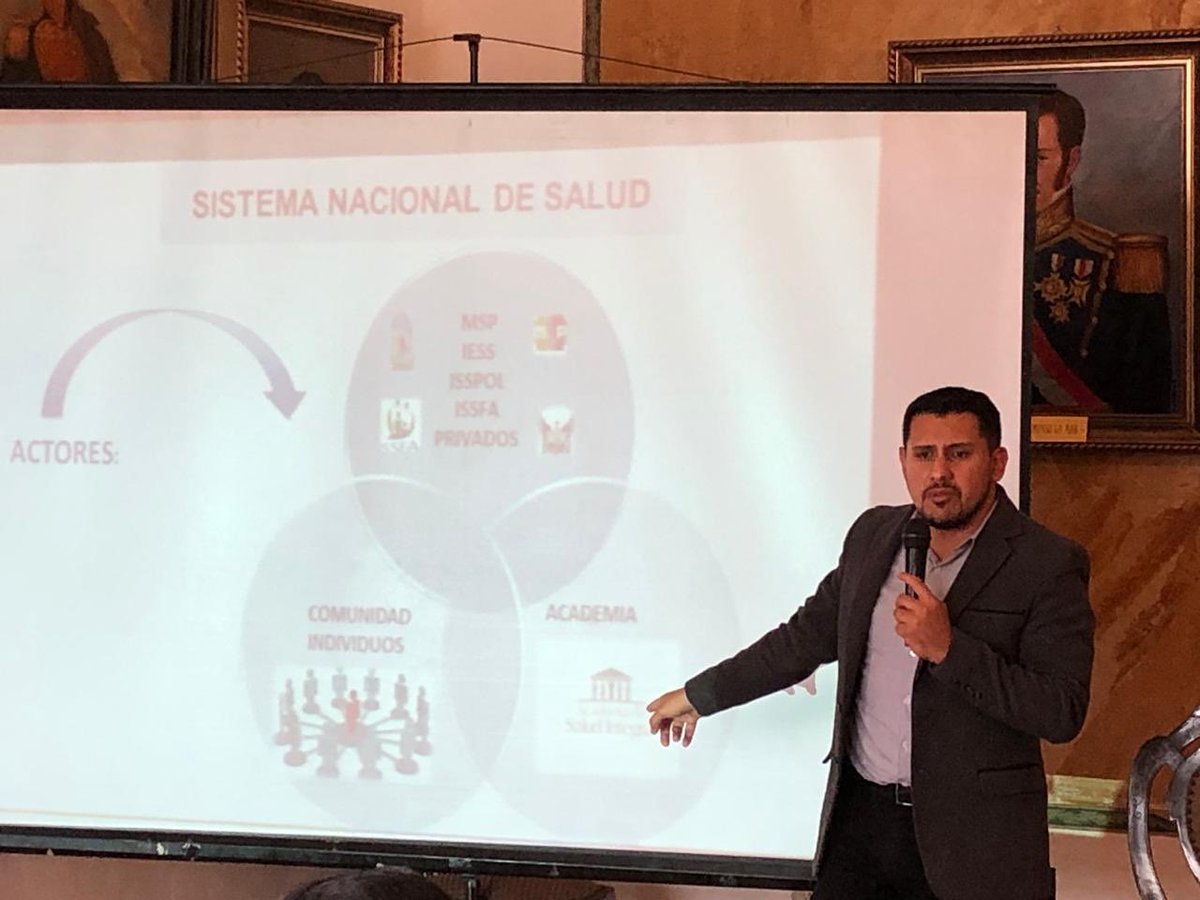 .<a href="/andres_chuchuca/">Juan Andrés Chuchuca</a>, coordinador de <a href="/Salud_CZ6/">Coordinación Zonal 6</a>, expuso a los Jefes y Tenientes Políticos los objetivos de esta Cartera de Estado, además de las estrategias para el acceso y cobertura universal del servicio de salud #UnidosPorAzuay