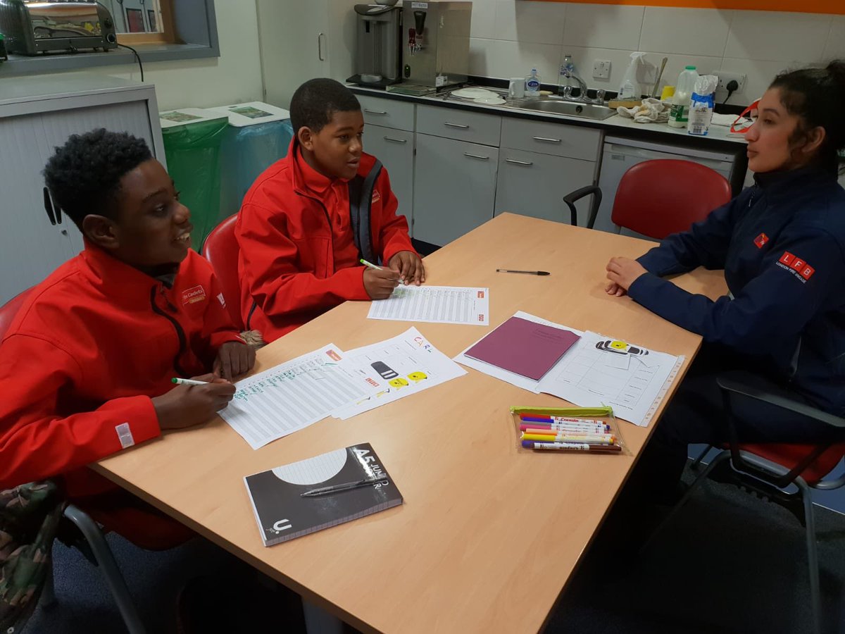 LFBFireCadets's tweet photo. Tonight at @LFBBarkDag our Junior @LFBFireCadets brushed up on their rank markings and practiced the phonetic alphabet! #juniorfirecadets #firstoftheirkind #positiveyouth #nextgeneration #teamwork https://t.co/AI1nPlqsQB