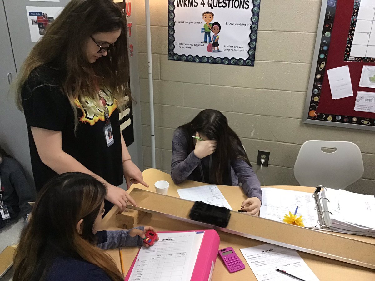 MixonScience's tweet photo. Speeding cars is still a great lab! I love when kids start to ask questions! S -“Does it matter if the mass is in the front or back of the car?” Me - “I don’t know....find out!” #WKMSsoars #Hawkscience8  @lex1science @LiddleDenise https://t.co/wYFloWsgf7