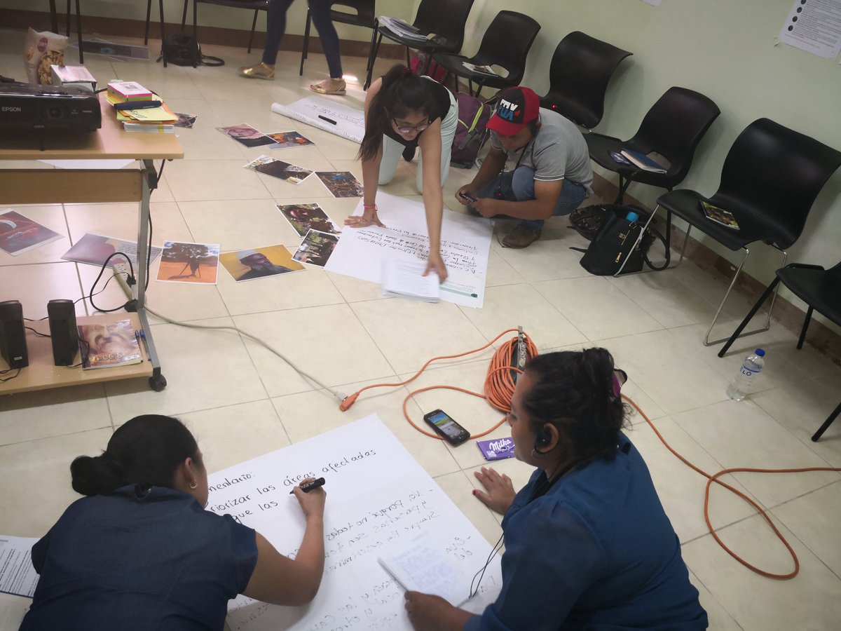 ASORECH's tweet photo. Equipo de ASORECH recibe entrenamiento para implementar las Normas Humanitarias Esenciales en materia de calidad en la rendición de cuentas impartido por @asb_latam https://t.co/EUdjPaYVtQ
