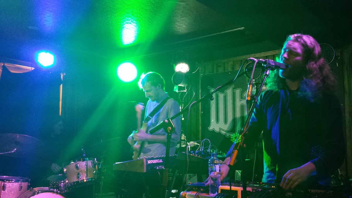 1000GigGuy's tweet image. Laying down some indie grooves!
@cloudcastlelake 
upstairs @whelanslive 
Supporting @anotherskymusic