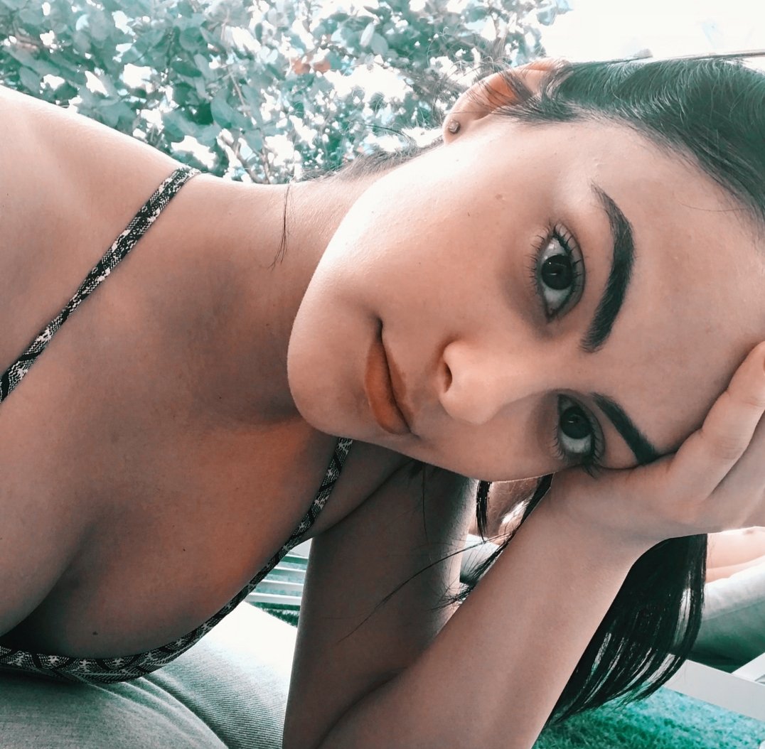 Камилла Мендес горячие Ривердейл