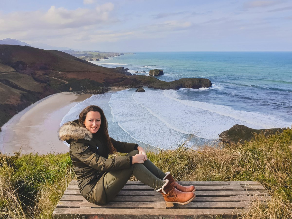 👉Apunta esta playa para tú próxima visita a #Asturias, #TORIMBIA, muy cerquita de #Llanes💛💚💙

Si vas en verano...bueno mejor no digo nada y así  te llevas la sorpresa😇