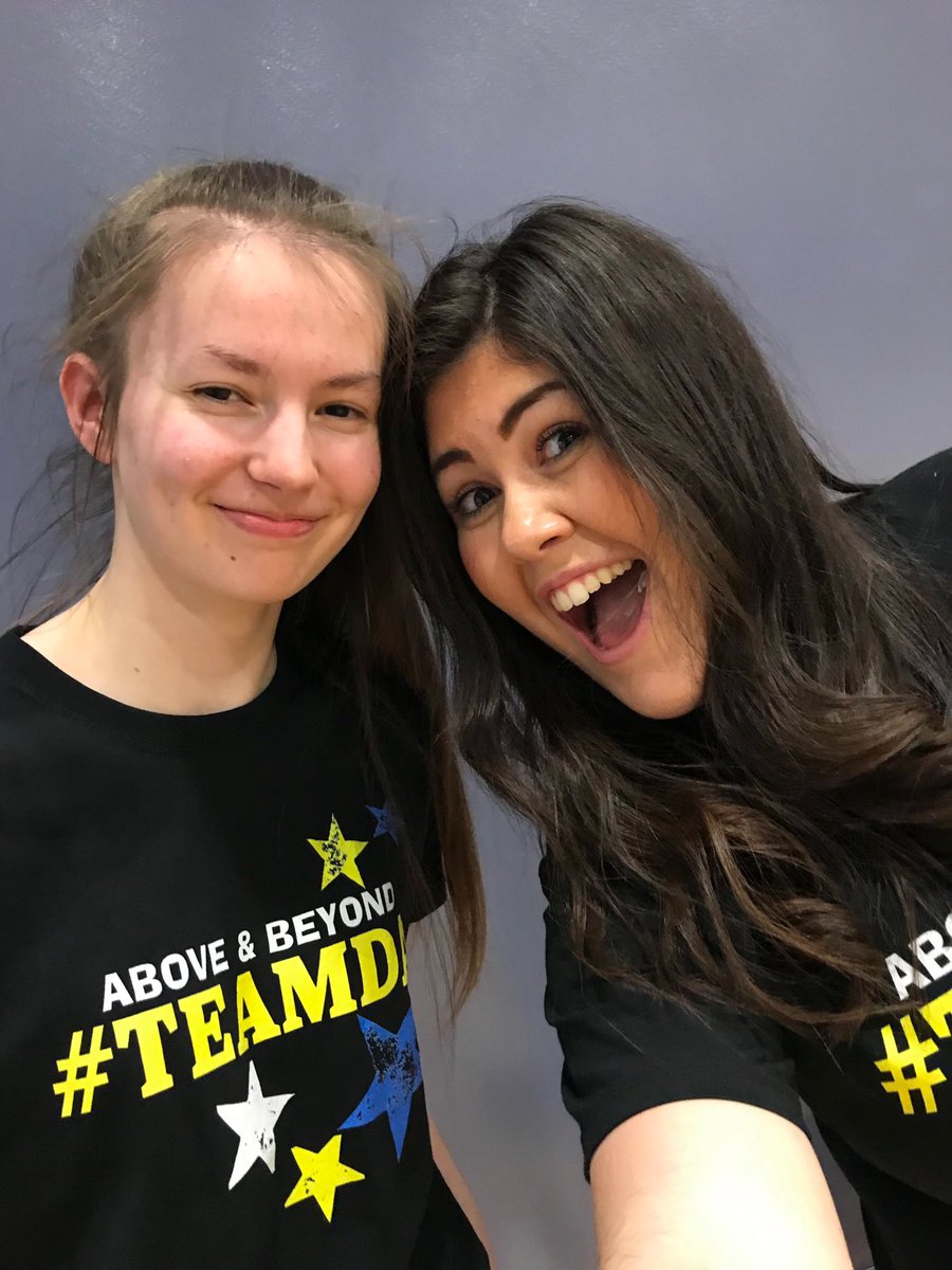 DaFruin's tweet photo. A few of #teamfruin at the Silver Sports Awards tonight 🌟🌟🌟

Well done to all pupils who were nominated for an award 🥇 

Fabulous night celebrating success within in sport 🥎 https://t.co/Rnjre1LStR