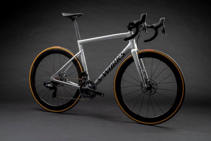 TOChainReaction's tweet photo. This is the one you have all been waiting for, and now available in very limited supply. The S-Works Tarmac served with Sram E-Tap AXS 12 speed. Groupsets also available in store separately. https://t.co/qP798x4Xi0