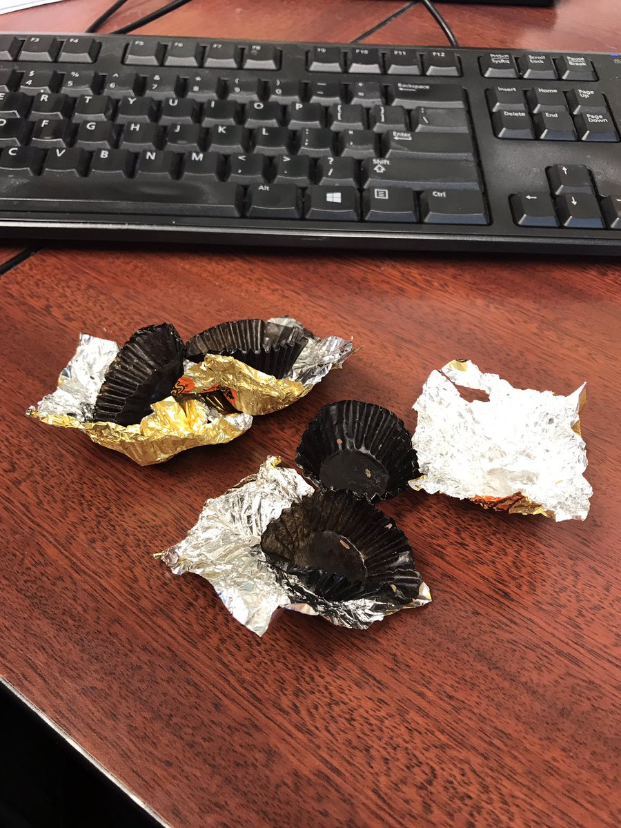 When you’re at work and are really annoyed for no good reason (though you’re pretty sure Missouri weather has something to do with it).

#PhDLife #TeacherLife @reeses #EmotionalEating #reesescups #stresseating #academia #phdchat