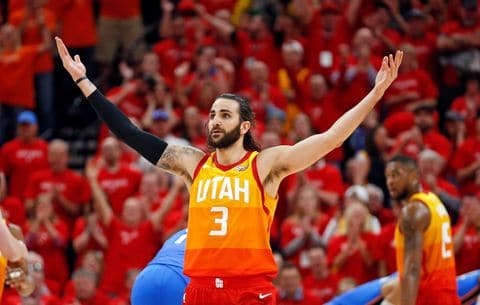 blamb31's tweet photo. This was by far, my favorite moment of Jazz history that I've witnessed. I'm so glad to have @rickyrubio9 still here in Utah! #meow #spanishsamurai https://t.co/nkLMzwykhw