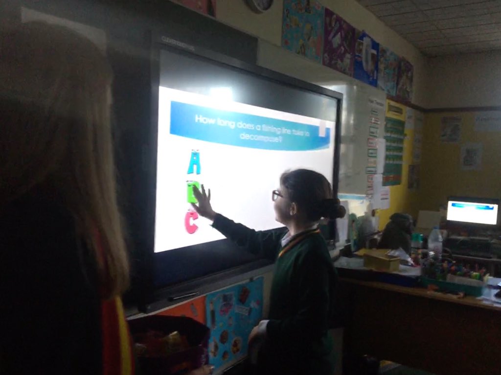 compressocups's tweet photo. The Compresso team had a great time at Friends’ Prep this morning teaching a lesson on the environment! We loved meeting the kids as it’s so important for the next generation to know how to care for the planet!🙌🏼
@FSLnews @FSLprep @YE_NI #compresso #compressocups #bethechange https://t.co/oK3QtT98vg