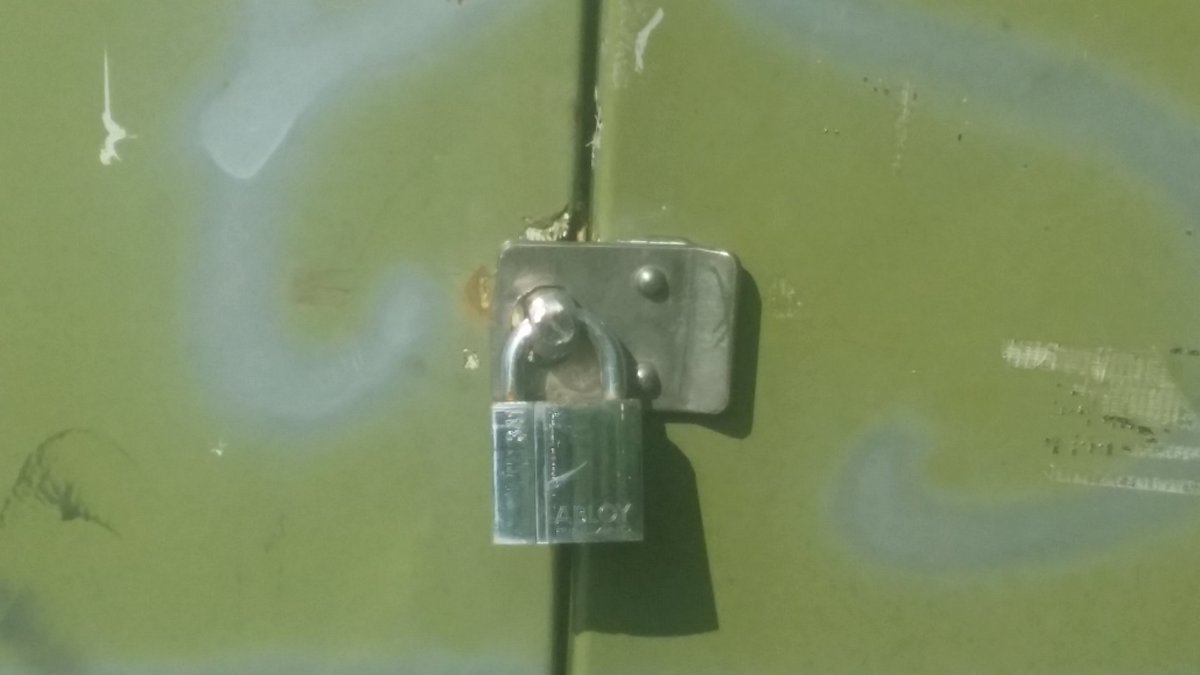 Retweet to win River City Souls new song Locks and Keys out now win free copies <a href="/AngieRainRain/">Angie Rain</a> #listen #longlivethenewsoul