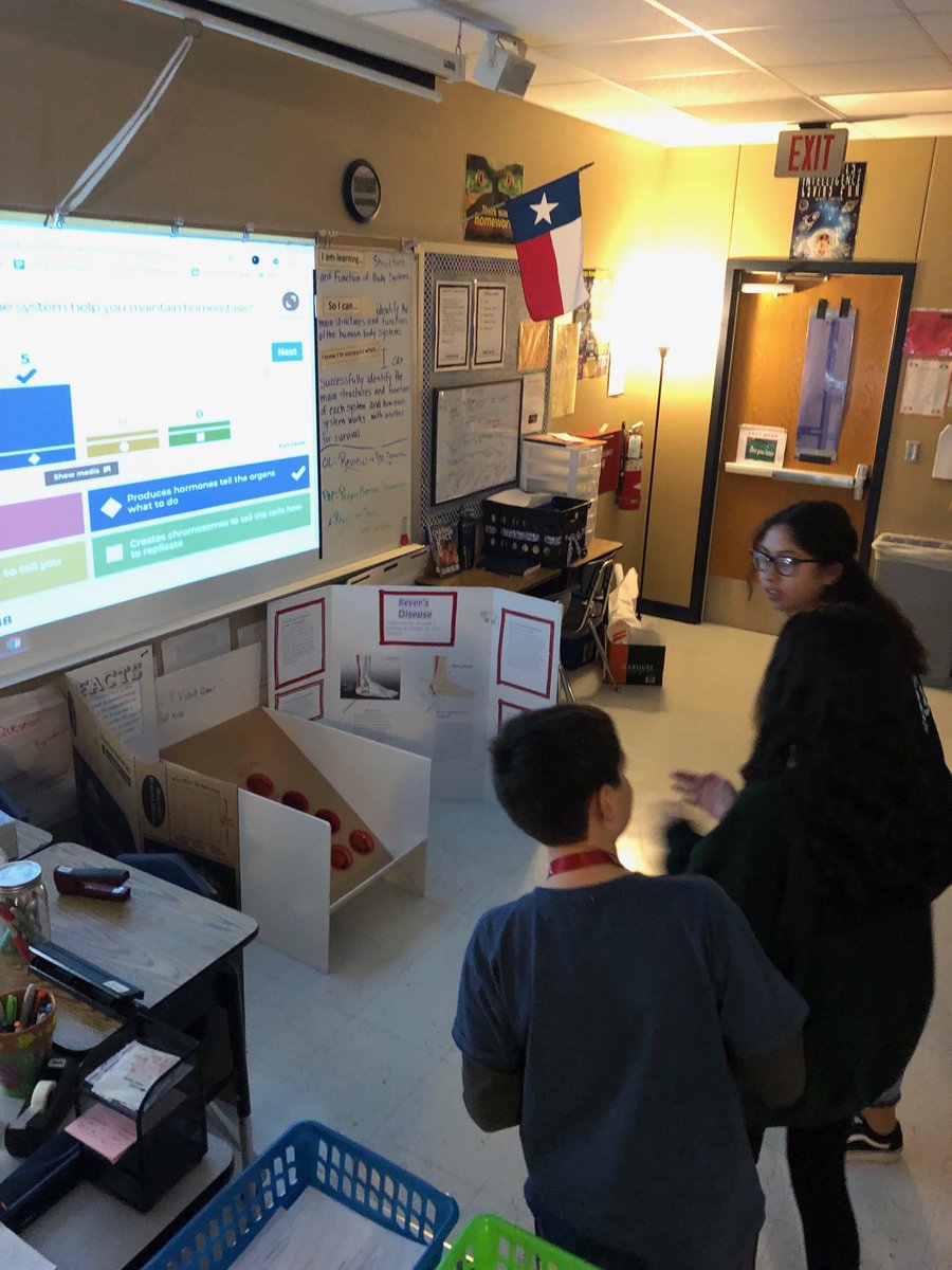 dfjonesMitchell's tweet photo. ⁦@IndianSpringsMS⁩ 7th grade Science “Kahoot-Ball” Review! Get it right, earn a ball toss, make it in=Extra points for team! Fun Review Day! #KISD_Science #eagleflair https://t.co/xp6rxUCMtW