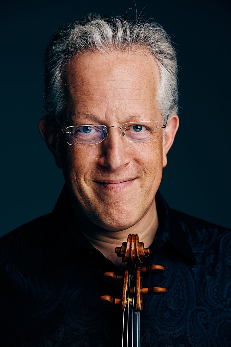 EMFAdmissions's tweet photo. EMF Faculty in Performance News: EMF Violin Faculty John Fadial is performing in recital with Chi-Chen Wu, Feb. 8 at the Buchanan Center for the Performing Arts at the University of Wyoming. Come study with John Fadial! Applications due Feb. 18! #EMF2019 https://t.co/FGisI5DKZn https://t.co/gljtMiTTMD