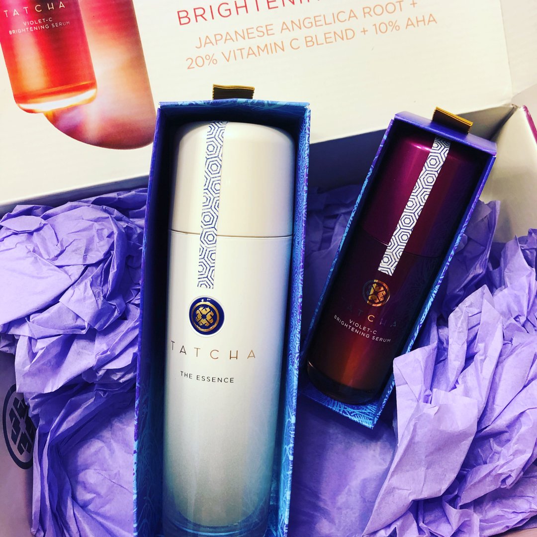Jessica_EBC's tweet photo. So obsessed with Tatcha!! Thank you for the complementary items to test out. These two products are absolutely amazing! @Influenster @tatcha #ISeeVioletC #VioletCandMe #complimentary https://t.co/Pkr3nq1Rhy
