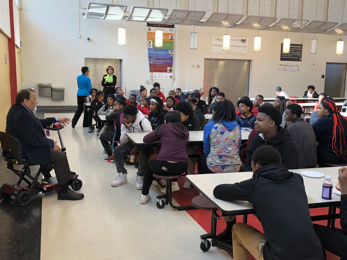 KaraStimpson's tweet photo. Beautiful program this morning honoring our namesake and rich history @apsyoungms.  So thankful to Ambassador Andrew Young and family for spending the morning with us and for his support of the #movement Thanks @counselorabrams and @Jacquel496 for organizing! https://t.co/LBZMJVFa10