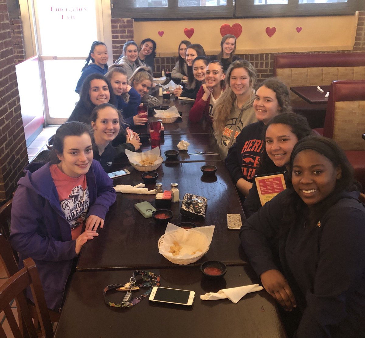 WarEaglesGBB's tweet photo. Team dinner courtesy of Mr. Pittman tonight at Las Palmas before we head to Rogers to cheer on our Freshmen. Then we are going to the Lingle vs. Oakdale game. One big War Eagle family. #TWEW https://t.co/YnnLa8D2pJ
