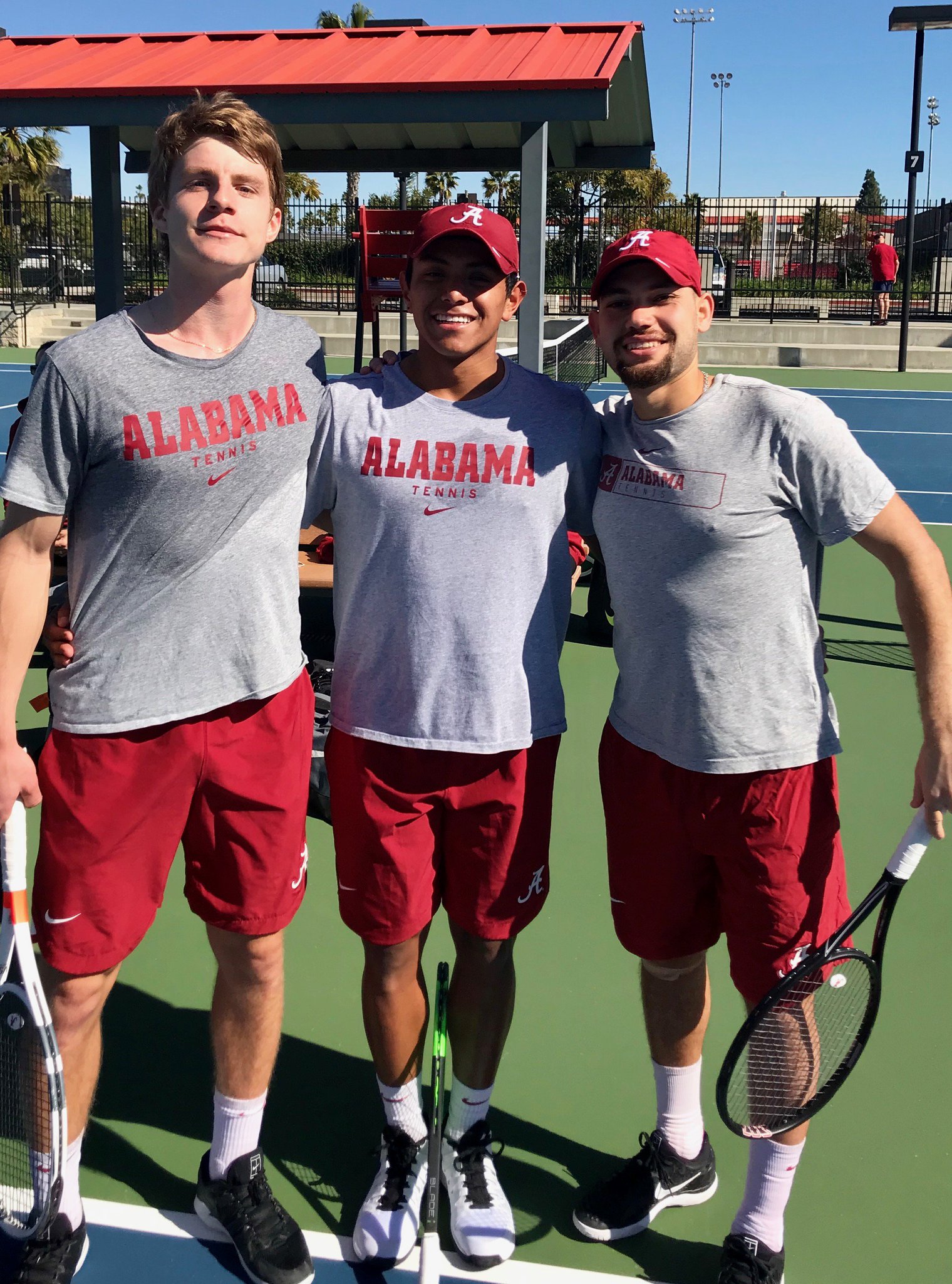 alabama men's tennis shoes